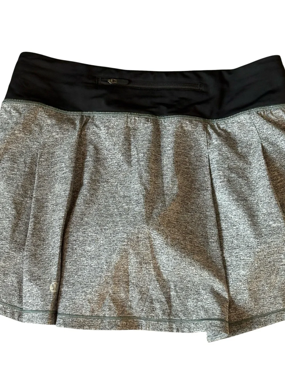 Lululemon Pace Rival Mid-Rise Gray Black Skirt Size 6 Tall Tennis Golf Athletic